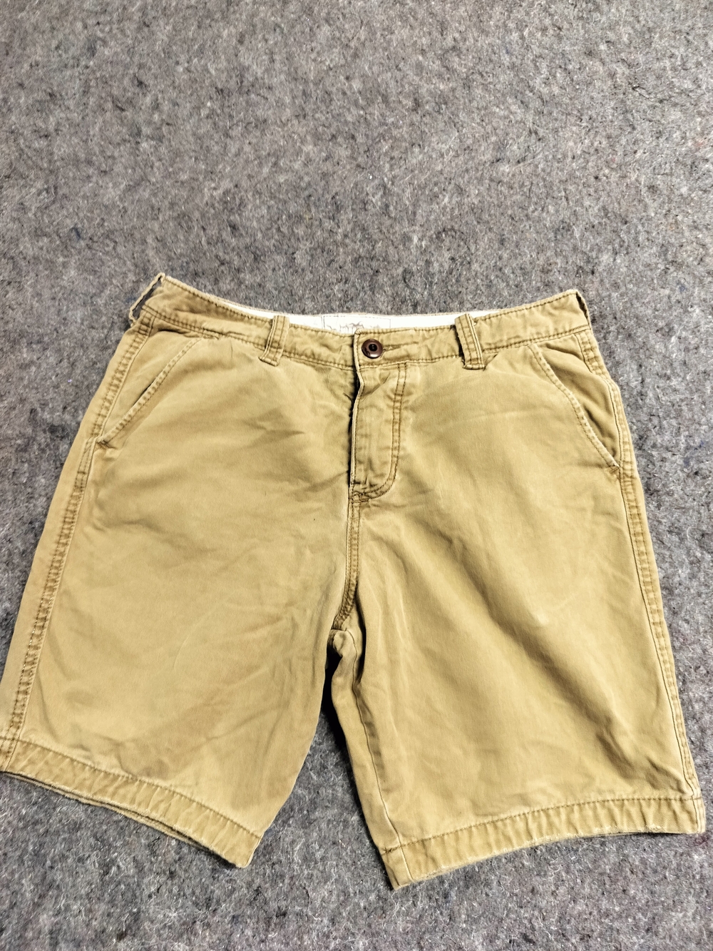 Hollister Men's Beige 100% Cotton Chino Khaki Shorts Flat Front Button sz 31